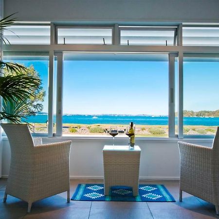 Waiheke Waterfront Lodge Oneroa エクステリア 写真