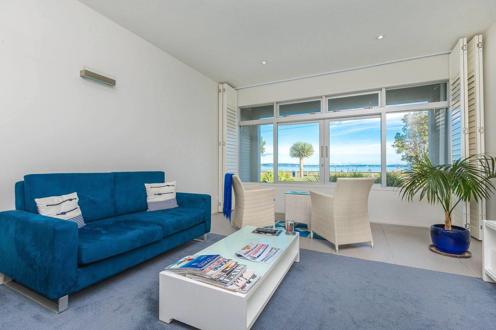 Waiheke Waterfront Lodge Oneroa エクステリア 写真