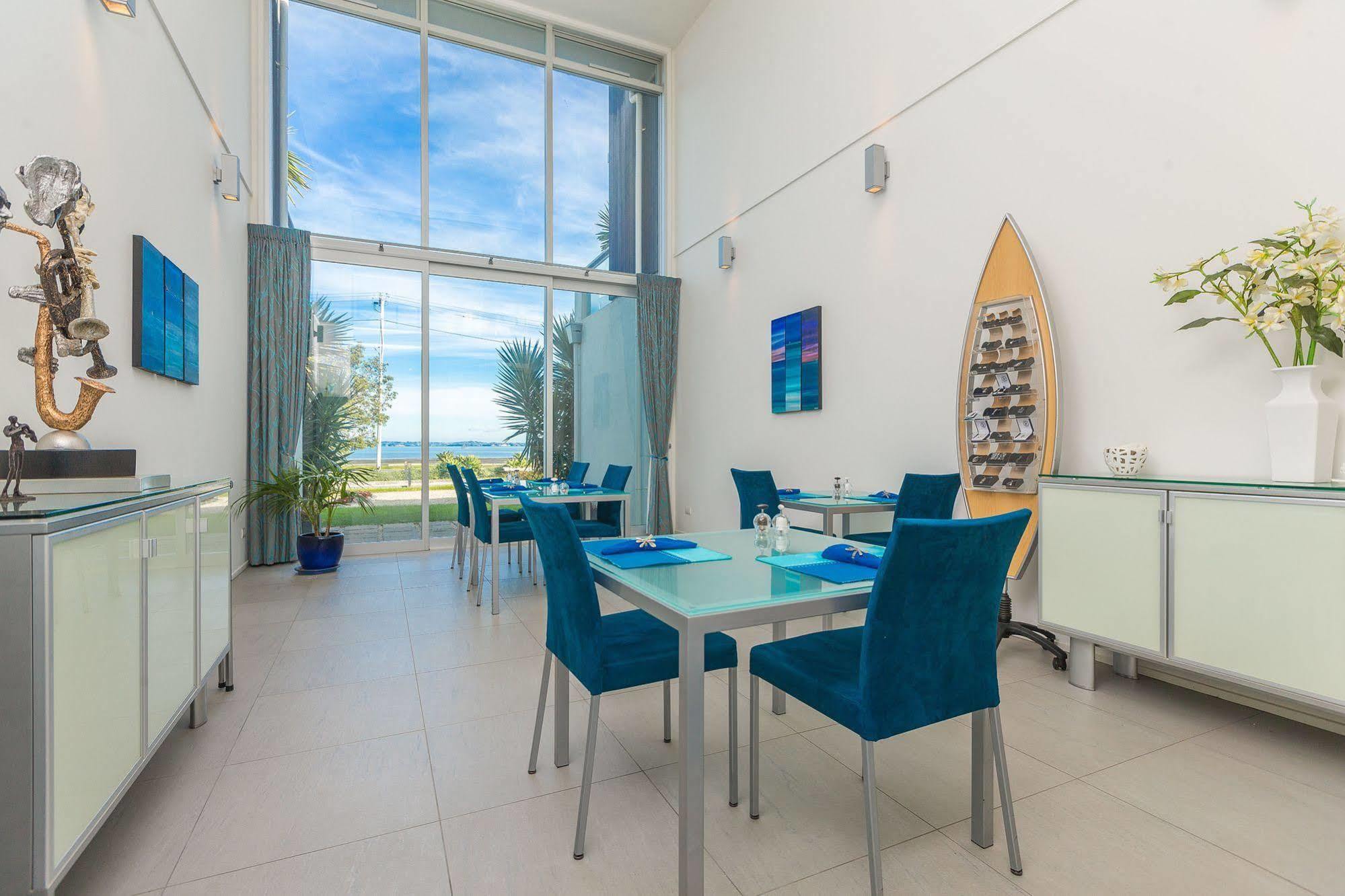 Waiheke Waterfront Lodge Oneroa エクステリア 写真