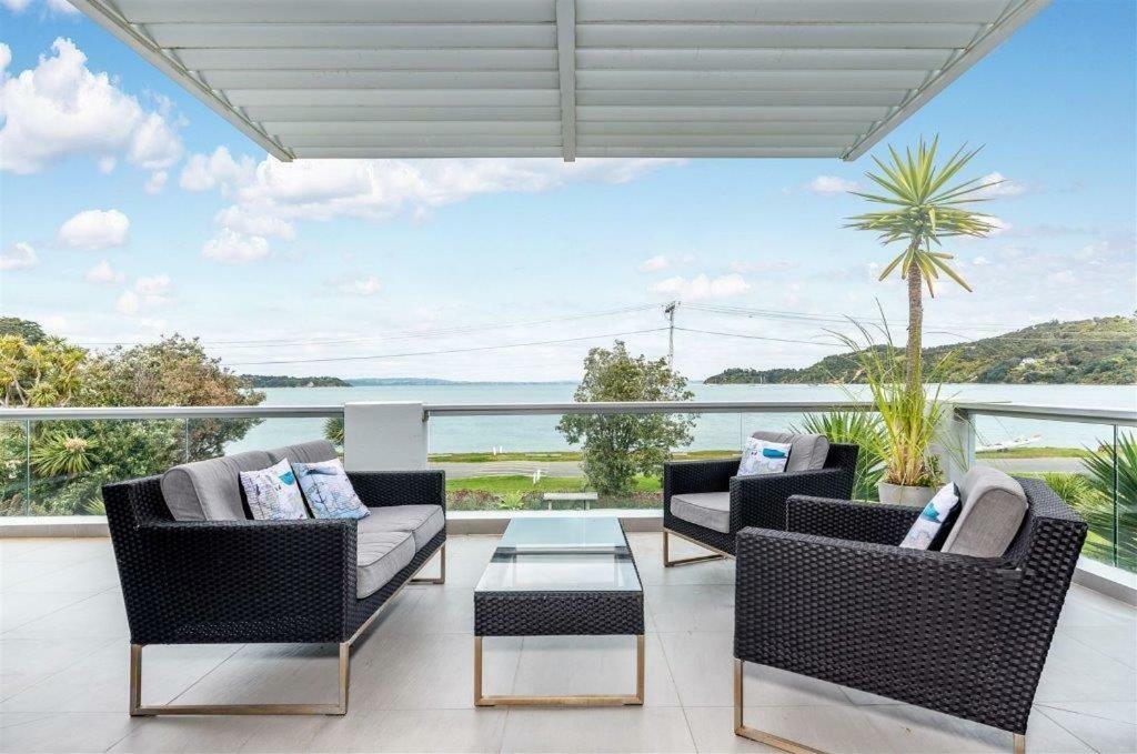 Waiheke Waterfront Lodge Oneroa エクステリア 写真