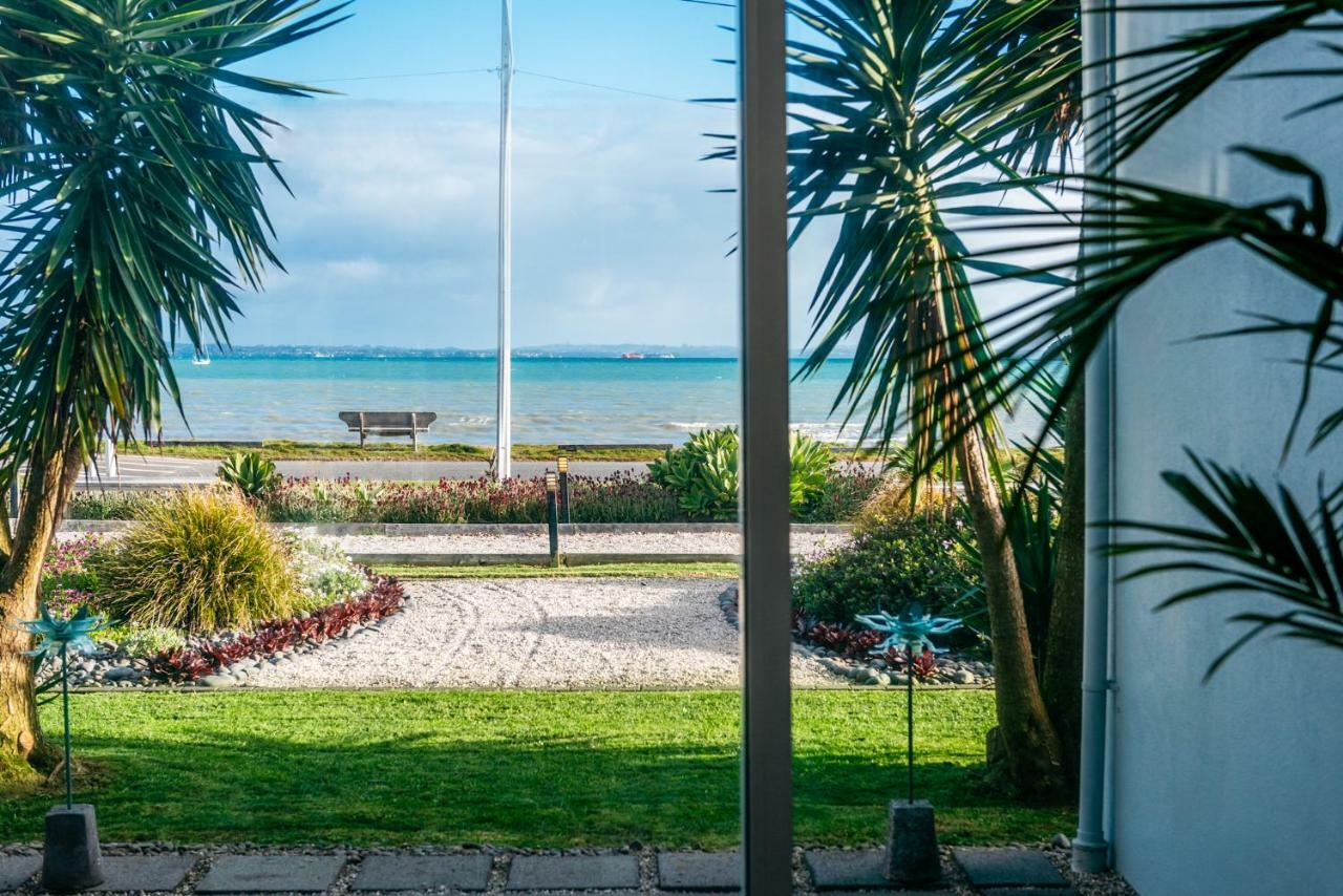 Waiheke Waterfront Lodge Oneroa エクステリア 写真