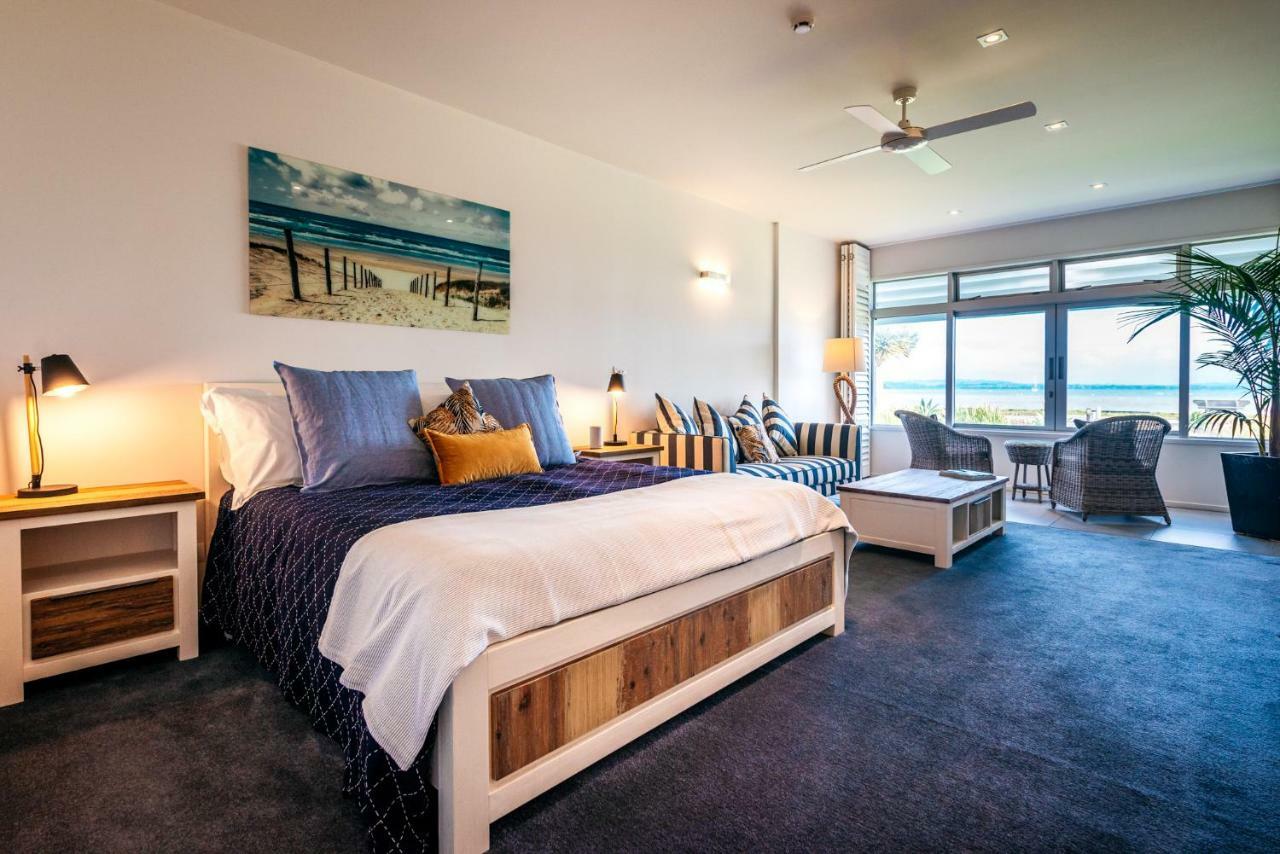 Waiheke Waterfront Lodge Oneroa エクステリア 写真