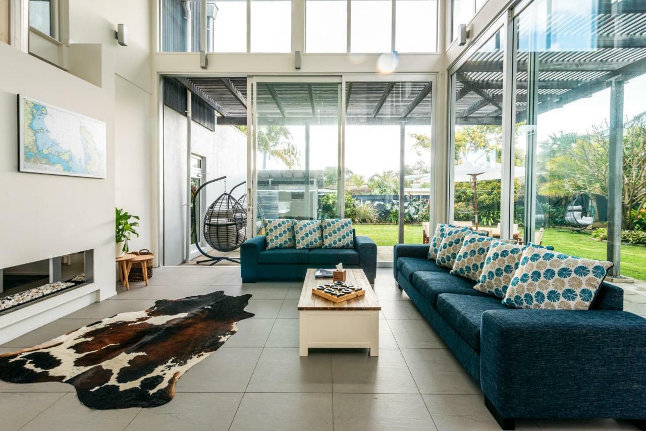 Waiheke Waterfront Lodge Oneroa エクステリア 写真