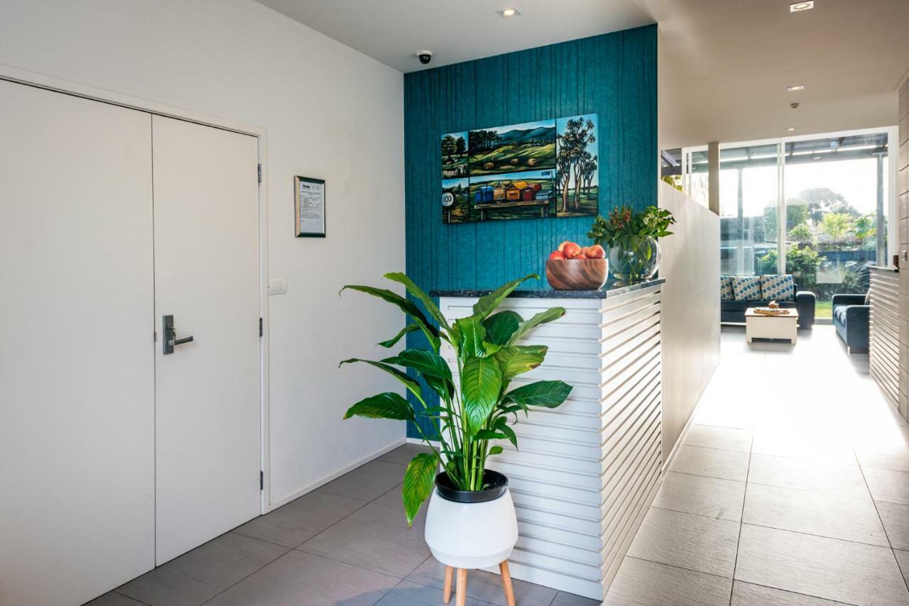 Waiheke Waterfront Lodge Oneroa エクステリア 写真